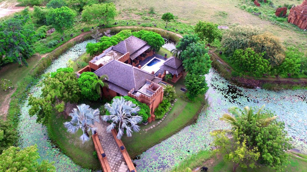 Aureum Palace Hotel & Resort Bagan Nyaung-U Экстерьер фото